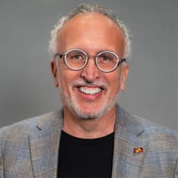 Lev Gonick